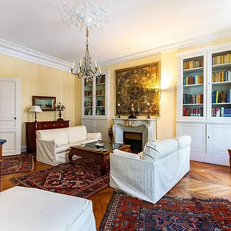 Two Bedroom St. Honoré